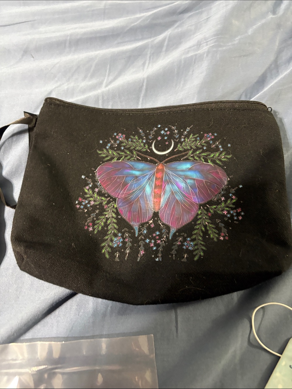 Black Butterfly Pouch with car fresheners of perfumes, keychain, samples masks, - Picture 15 of 16